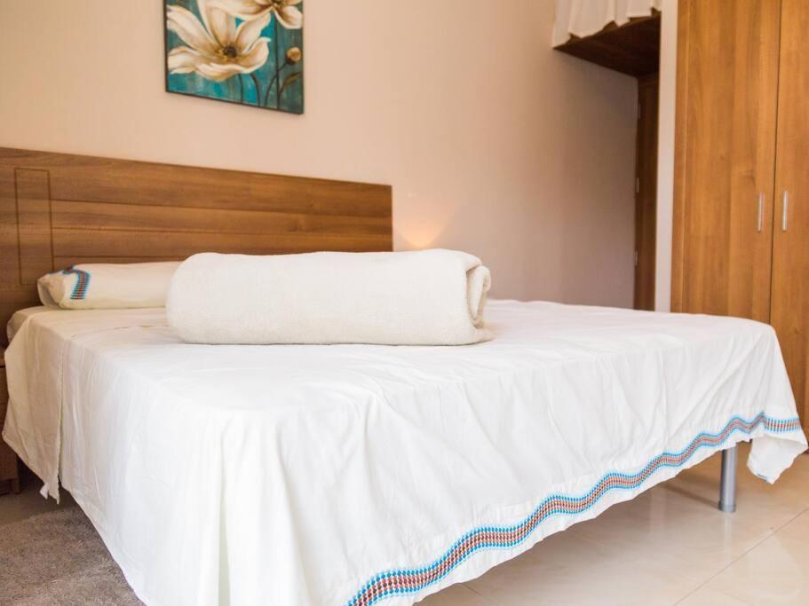 Sea Views Apartment-Wifi-Sleep 5 마르사스칼라 외부 사진